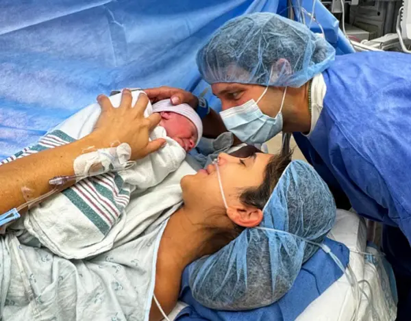 Daniela Ospina dio a luz a su hijo Lorenzo, fruto del romance con Gabriel Coronel. Imagen tomada de Instagram