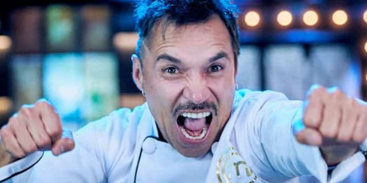 Cual millonario, Ramiro Meneses se dejó ver disfrutando de las ganancias de su restaurante