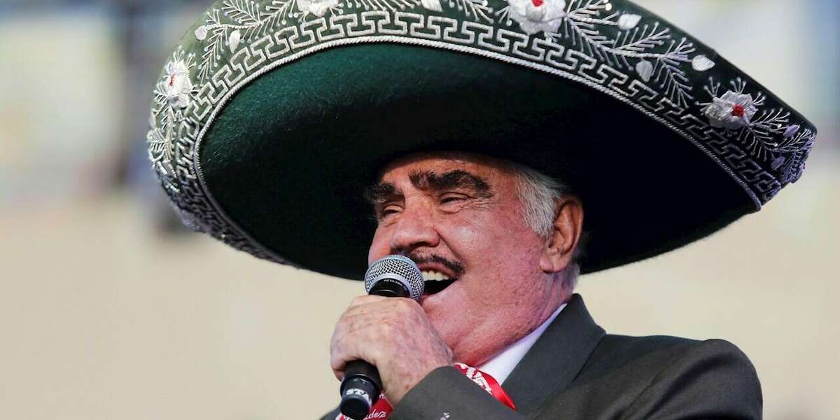 El cantante mexicano sigue en el Hospital Country 2000, ubicado en la ciudad de Guadalajara.