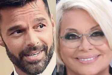 El cantante Ricky Martin tuvo un encuentro con una actriz veterana a quien la llevó a su camerino. Fue durante su paso por las Vegas. Mira lo que pasó.