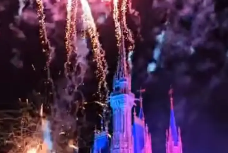 Lincoln Palomeque en el castillo de Disney. Imagen tomada de Instagram