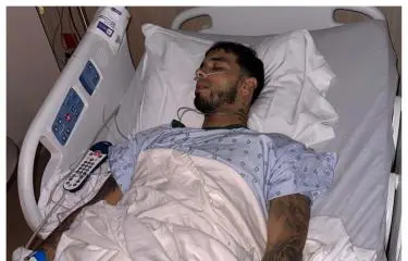 Anuel AA en el hospital. Imagen tomada de Instagram