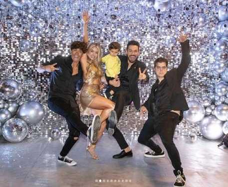 Cristina Hurtado y su familia en la celebración de su cumpleaños- Imagen tomada de Instagram @crisshurtado