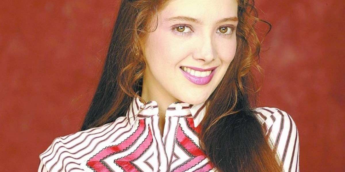 A pesar de la intermitente carrera como actriz de Adela Noriega, ella llegó a conseguir fama y varios papeles protagónicos en Televisa por esta razón.