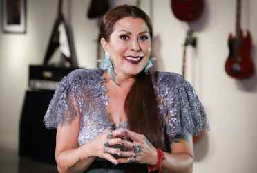 Alejandra Guzmán alcanzó el éxito gracias a su talento, pero también a sus múltiples escándalos, entre ellos su afición por las cirugías.