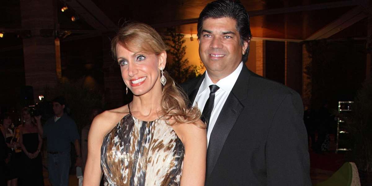 Aunque fue el golpe más tremendo de su vida, la conductora todavía encuentra motivos para reirse.
