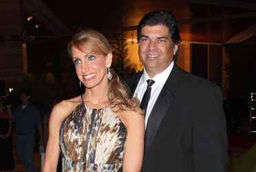 Aunque fue el golpe más tremendo de su vida, la conductora todavía encuentra motivos para reirse.