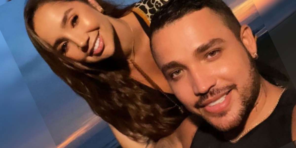 Aunque hayan muchos indicios, el cantante prefiere mirar a otro lado.