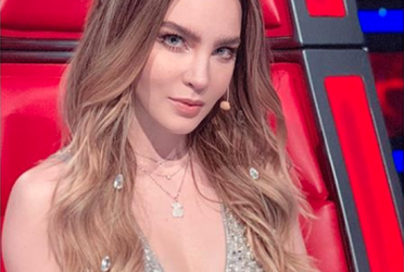 Belinda y un reconocido cantante mexicano habrían tenido una relación muy corta pero que habría beneficiado mucho a la intérprete del tema musical Amor a Primera Vista.