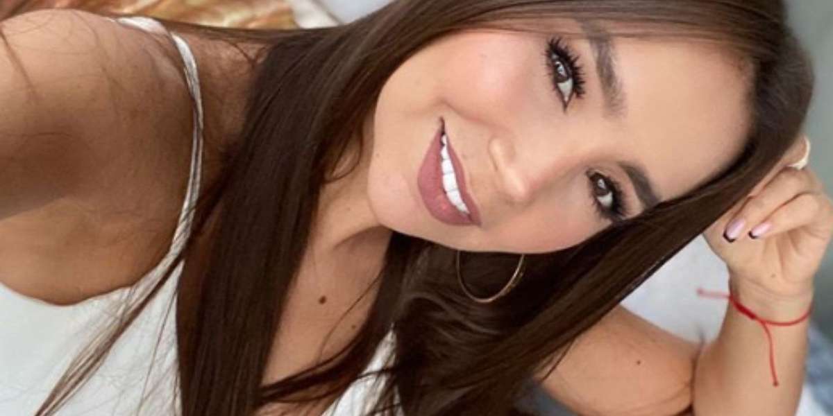 Después de que la cantante le destrozara los sentimientos, el compositor vive otra realidad.