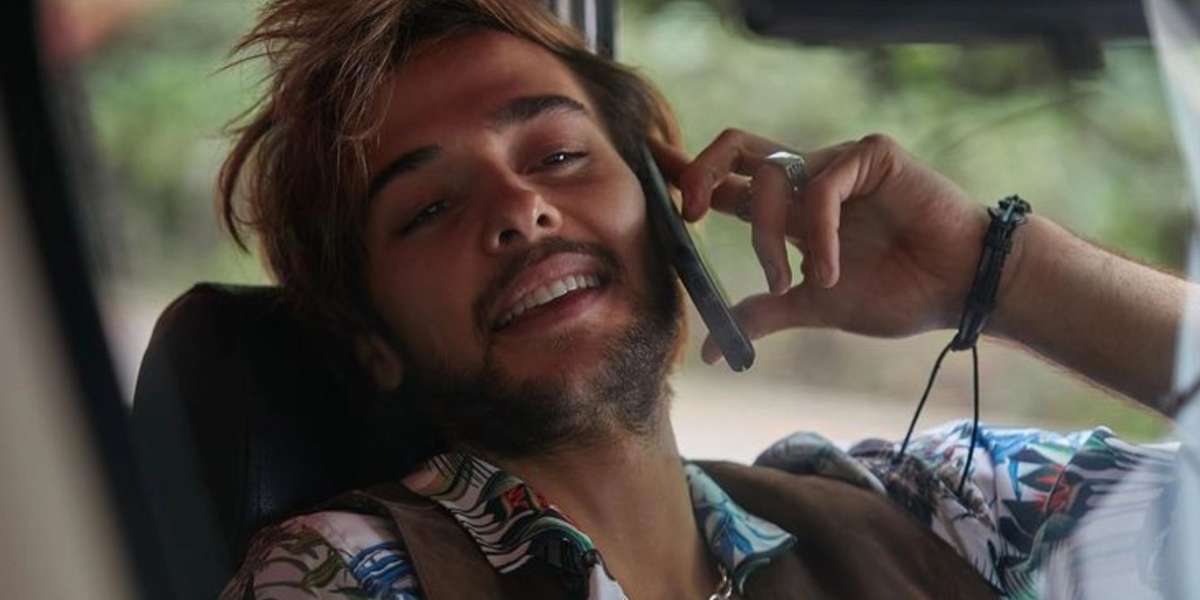 El actor de 25 años es toda una estrella y el talento viene de familia 
