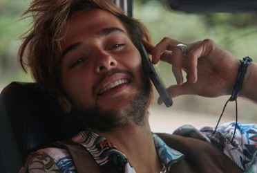 El actor de 25 años es toda una estrella y el talento viene de familia 