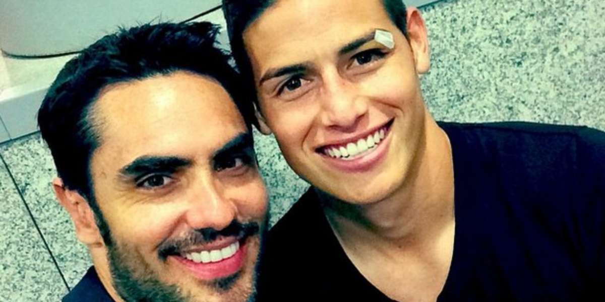 El actor se dejó ver junto al 10 de la Selección de Colombia.