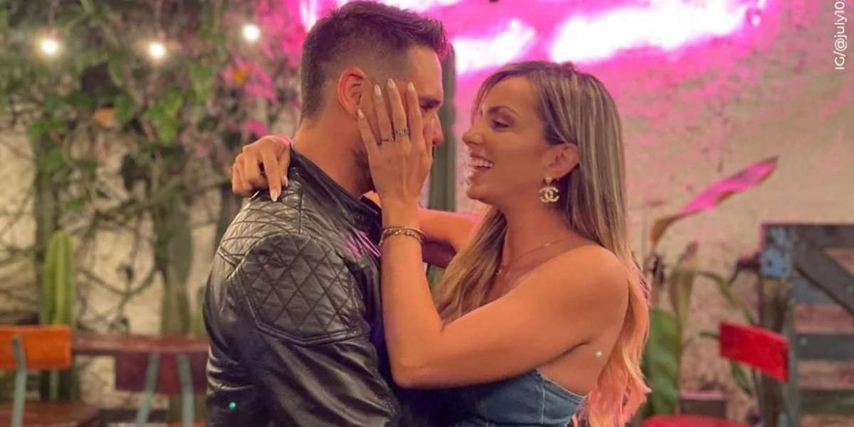 El actor y su pareja llevan varios meses y su relación parece ir viento en popa