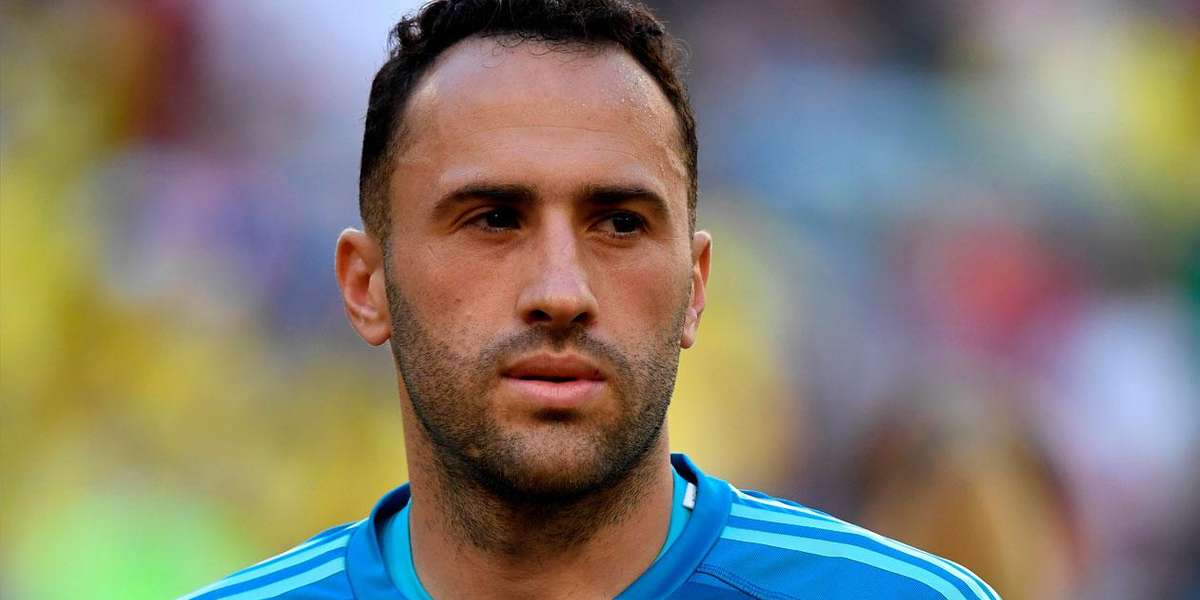 El arquero de la Selección de Fútbol de Colombia de 32 años vende una fortaleza.