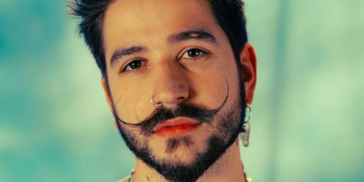 El cantante colombiano tiembla ante la aparición de una firme competidora en la industria musical.