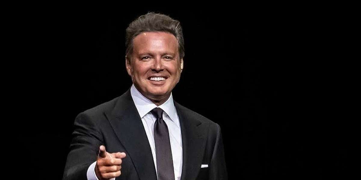 El cantante le volvió a dar una oportunidad al amor y se lo ve más radiante que nunca.