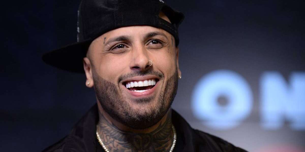 El cantante puertorriqueño publicó en Instagram una postal de la diva que se atrevió a cantar uno de sus temas y lo conquistó