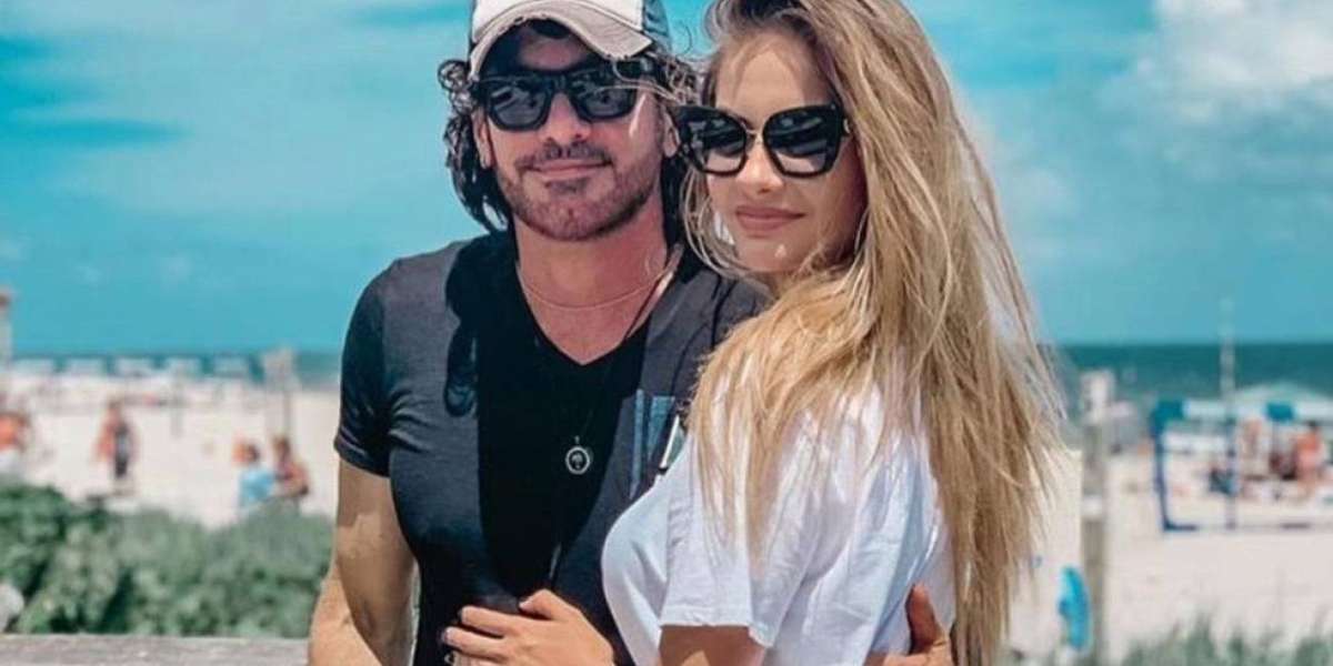El galán abrió las puertas del hogar donde vive con su novia durante la grabación de la telenovela.