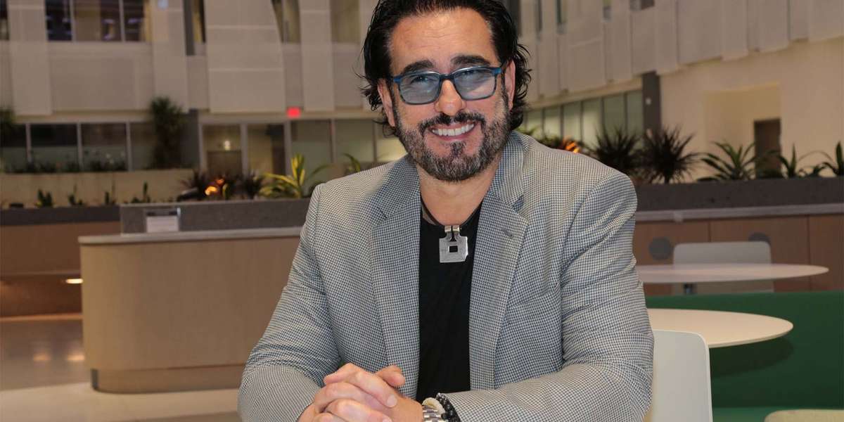El galán de telenovelas interpretó a Martín Acero "El hierro" en la producción que data del año 2009.
