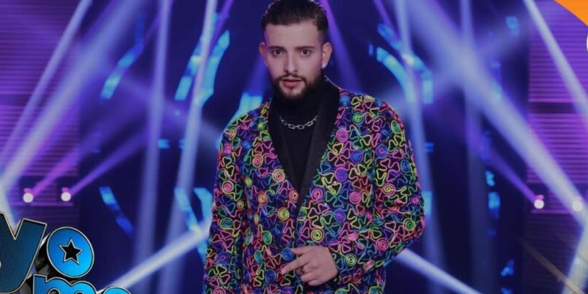 El imitador tuvo un extraño ritual que lo acompañó durante su paso en el programa musical.