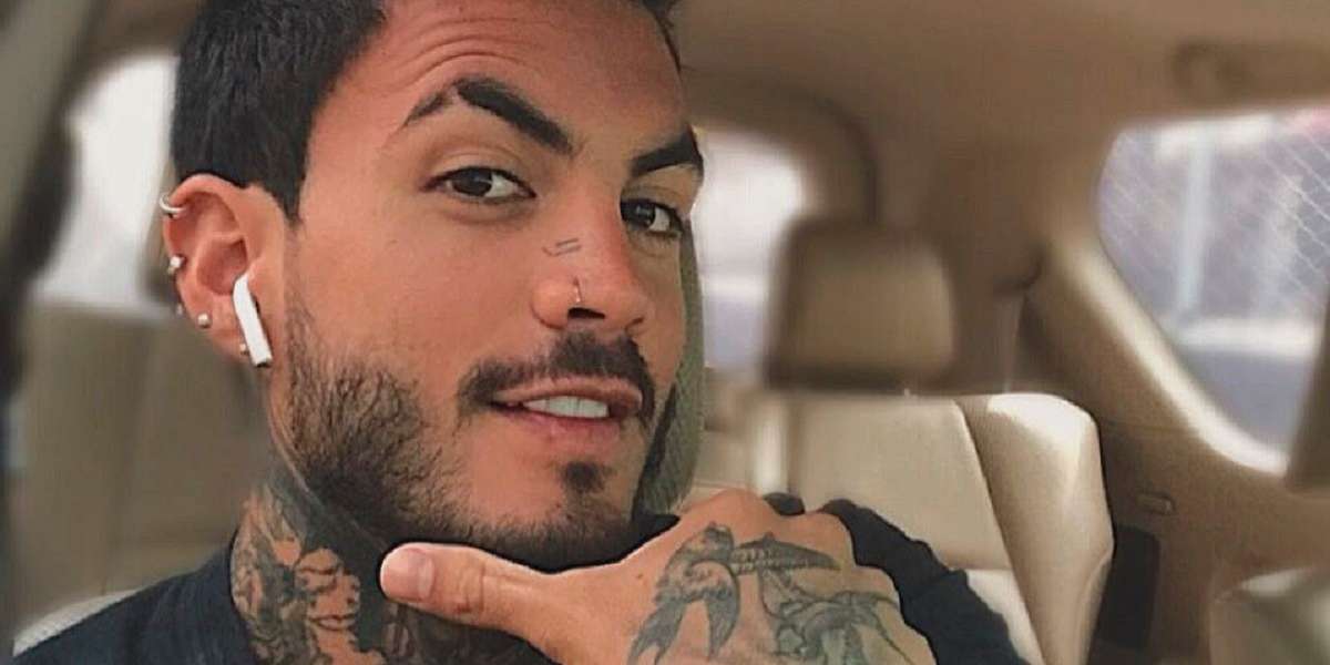 El influencer no tuvo reparos a la hora de revelar cuánto gana él y sus colegas.
