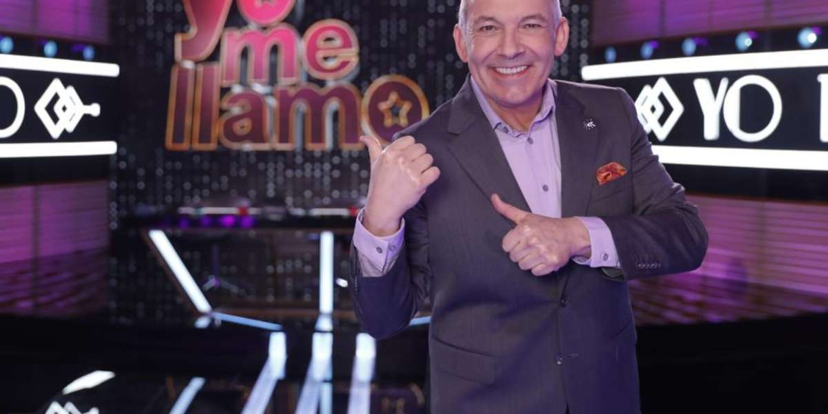 'El maestro', así llaman a César Escola por su gran carrera artística dentro del mundo del espectáculo. 