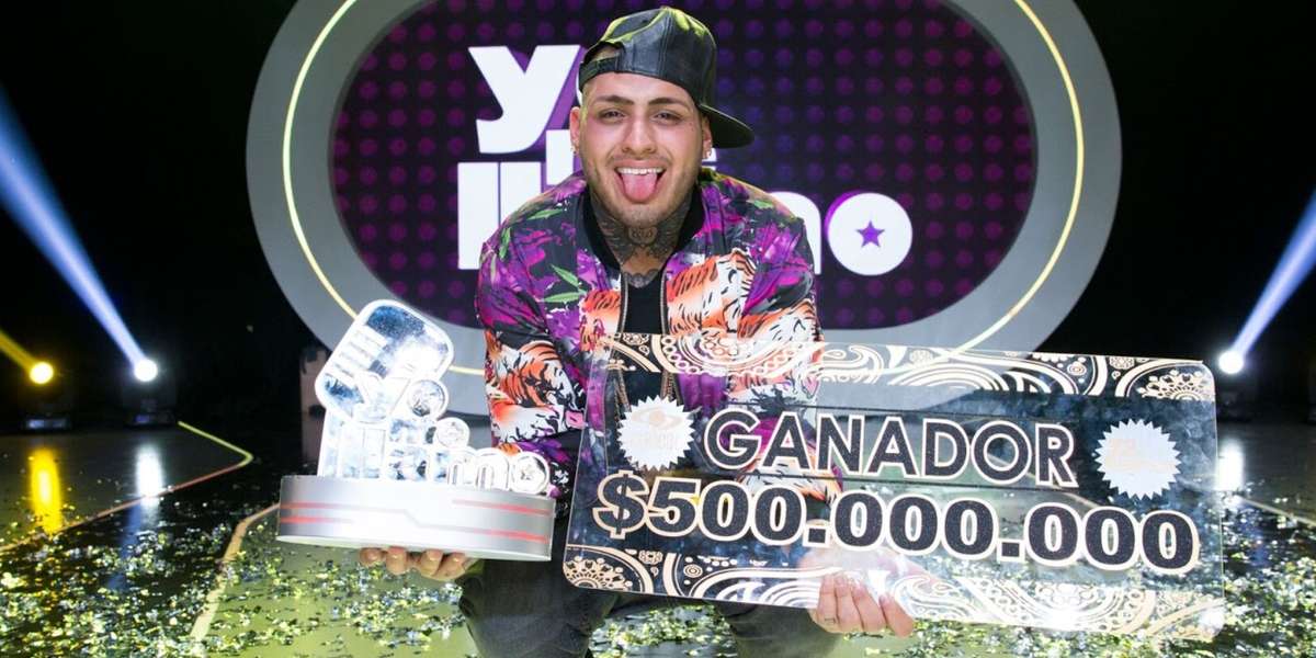 El primer artista reguetonero en ganar el concurso fue David Alsina.