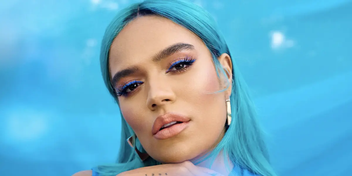 Karol G. Tomada de la revista Elle