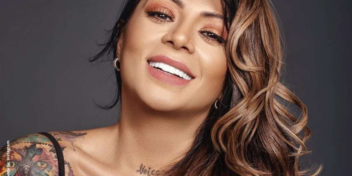 La cantante colombiana recordó cuando grabó su video musical Días nublados al lado del actor venezolano. 