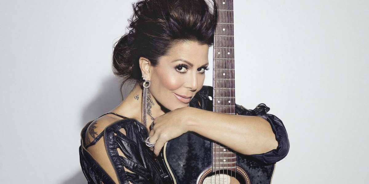 La cantante mexicana se consolida, una vez más, como un referente en la industria musical pese a ser polémica.  