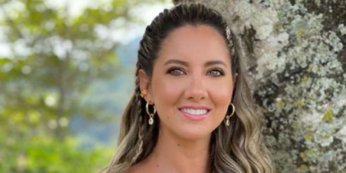 La ahora empresaria, estrena colección de sus afamadas joyas y vestuario.