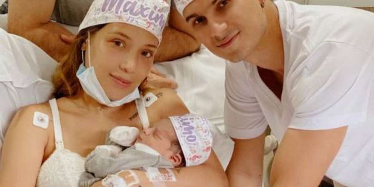 La influencer comentó lo duro que fue dar a luz a su primogénito Maximo 