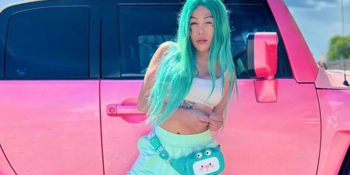 La influencer ha dejado ver que vive un vida de reina