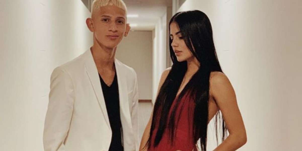 La influencer habló en las redes sociales sobre sus preferencias en las parejas, sin embargo, los fans lo toman como una indirecta para su exnovio.