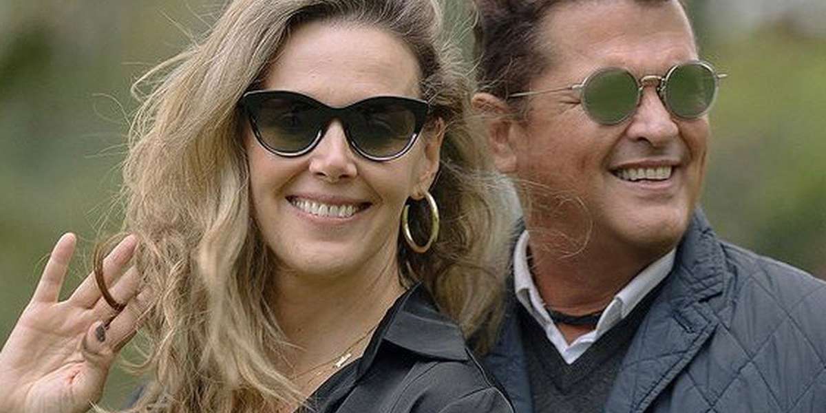 La modelo puertorriqueña continúa detrás del cantante para hacer valer sus derechos.