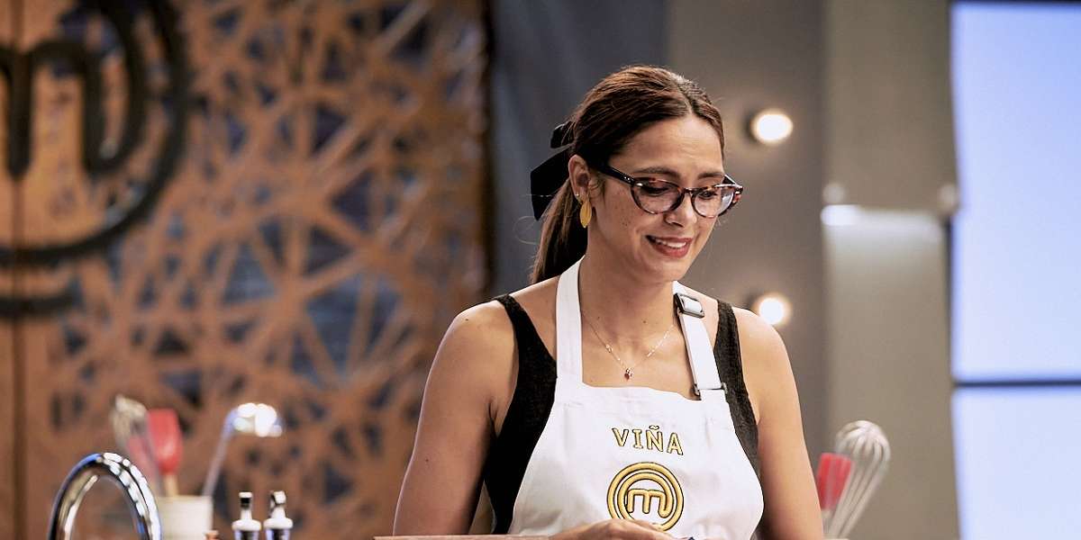 La modelo retó el actor en plena competencia pero su reacción desató miles de reacciones entre los televidentes.