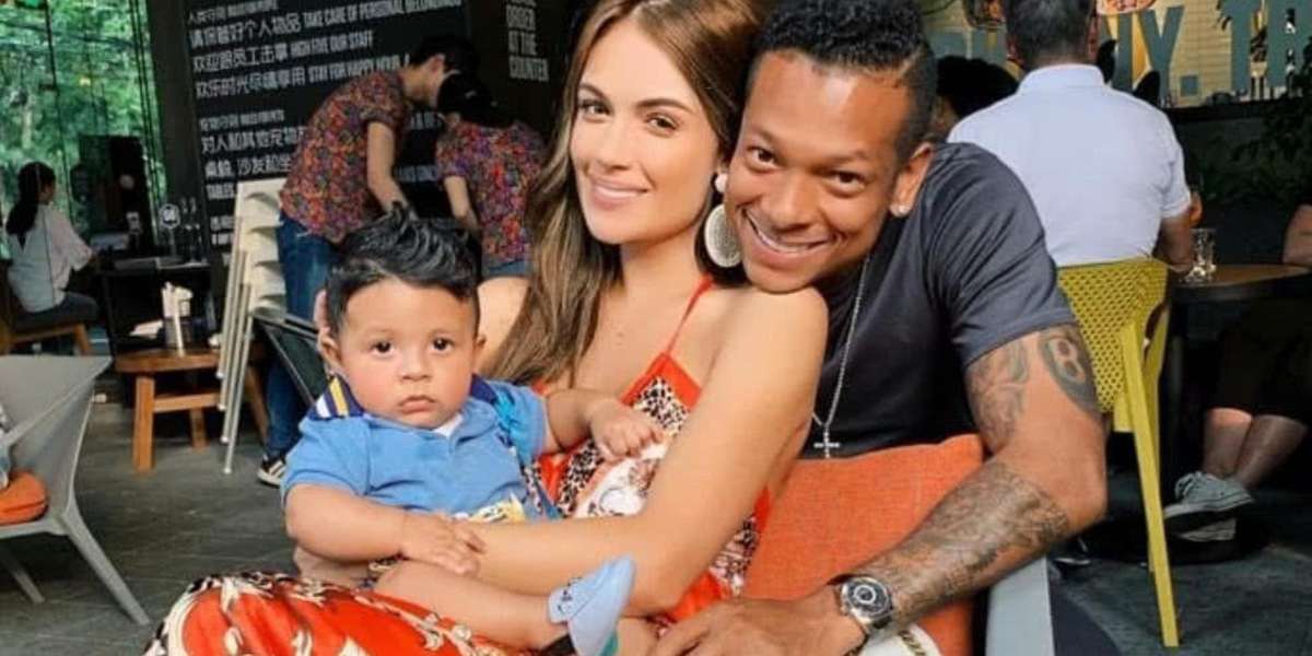 La modelo y empresaria publicó unas fotografías que según sus seguidores son claras pistas de una reconciliación con el futbolista. 