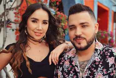 La pareja más controversial de la música popular estaría por llegar al altar.