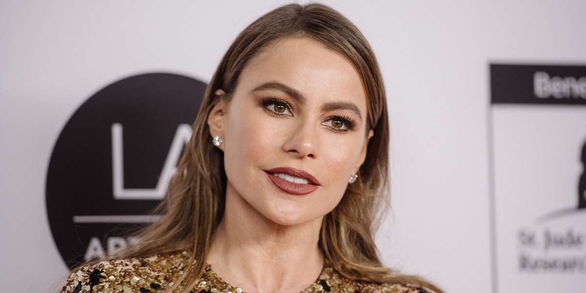 La propiedad de la actriz colombiana y su esposo Joe Manganiello, ubicada en Los Ángeles fue violentada por un sujeto desconcido.