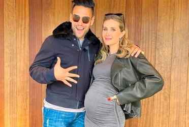 Lorelei, la esposa del futbolista compartió un momento bastante tierno donde Falcao está viendo el ecograma de su próximo bebé