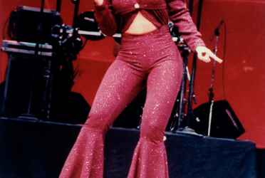 Los padres de Selena estarían involucrados en una demanda que incluye también a la exitosa plataforma Netflix por esta razón.