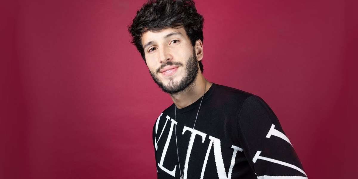 Sebastián Yatra reveló a través de las preguntas de Google cuál es su secreto para tener éxito y volverse famoso.