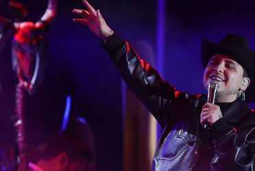 Unas nuevas fotos dejaron en evidencia a Christian Nodal.